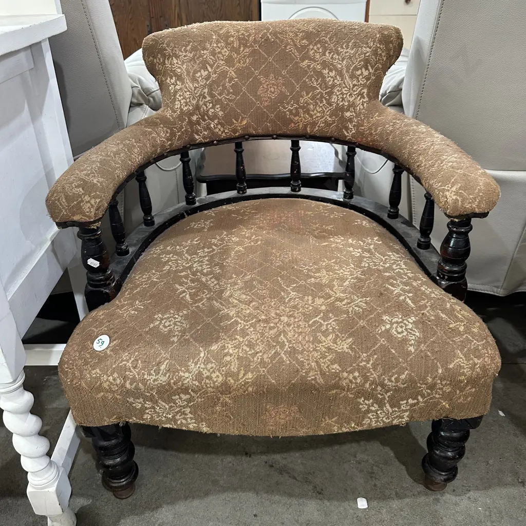 parlour chair Image 1++