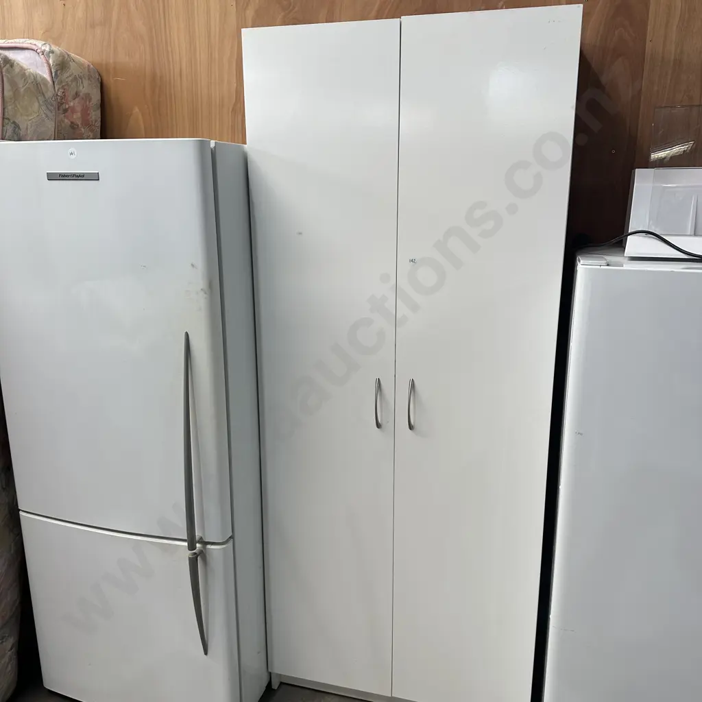 800 wide storage cupboard Image 1++