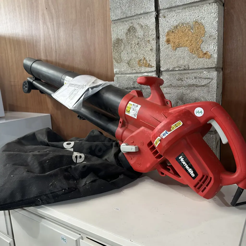 Homelite blower vac. Image 1++
