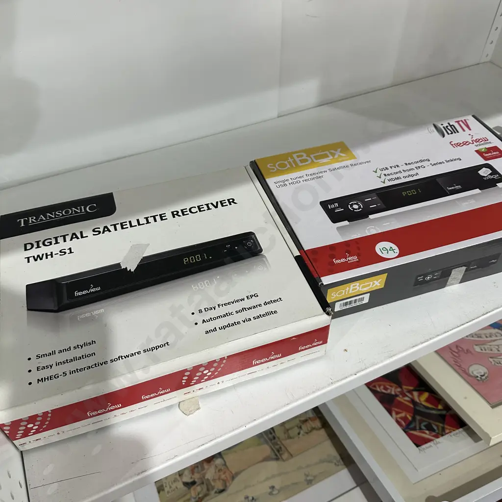 Freeview and satBOX Image 1++