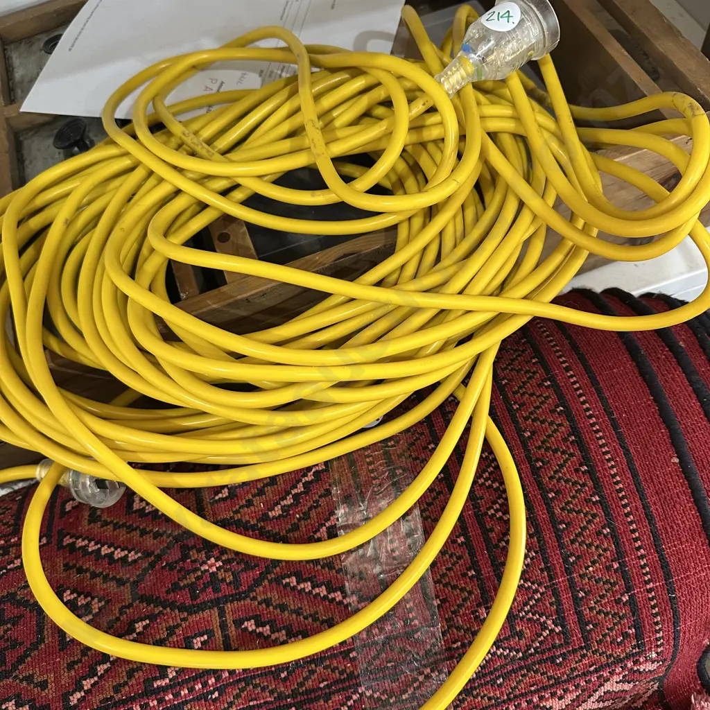 large lot of leads Image 1++