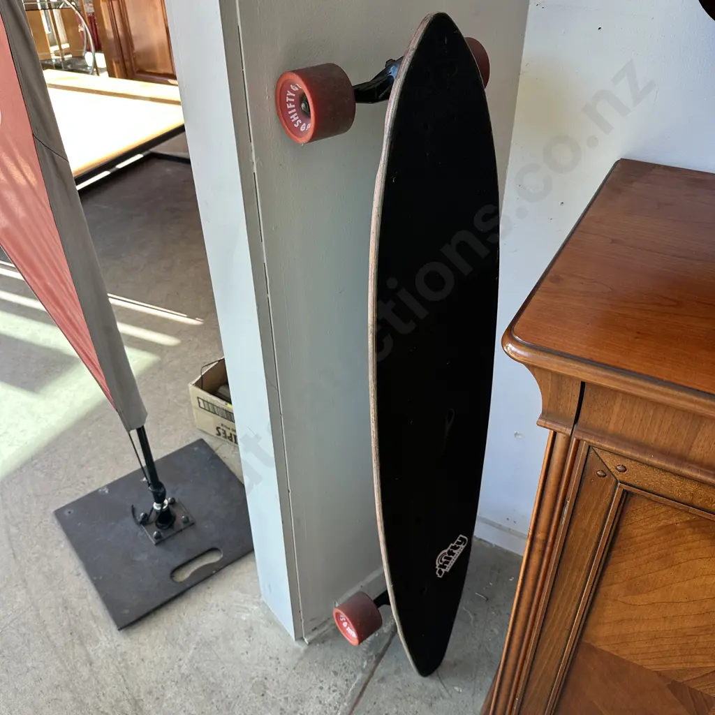 Shifty Longboard Image 1++