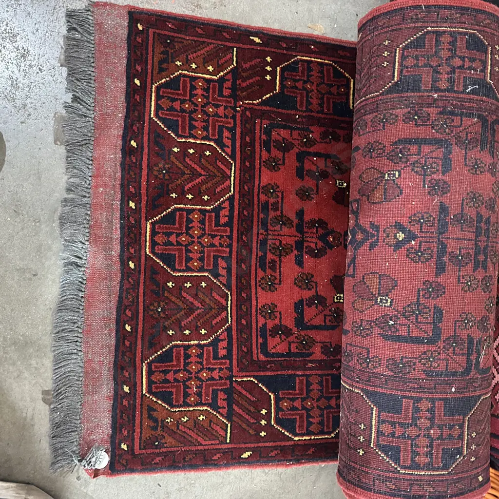 Persian hall runner excellent condition 3900 x 700 Image 1++