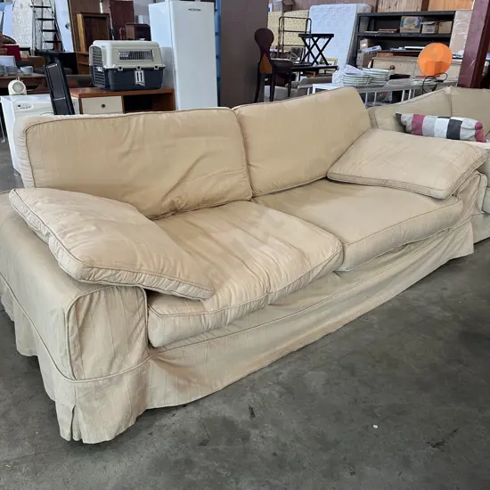 Large soft lazy Sunday sofa 2.5m