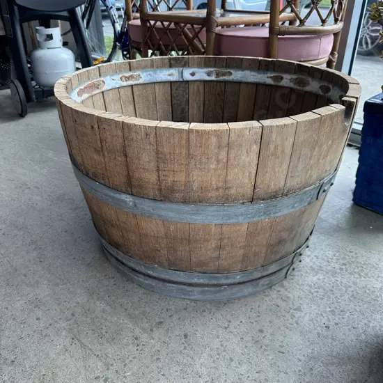 Half wine barrel