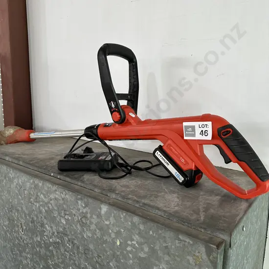 Lithium battery weed trimmer