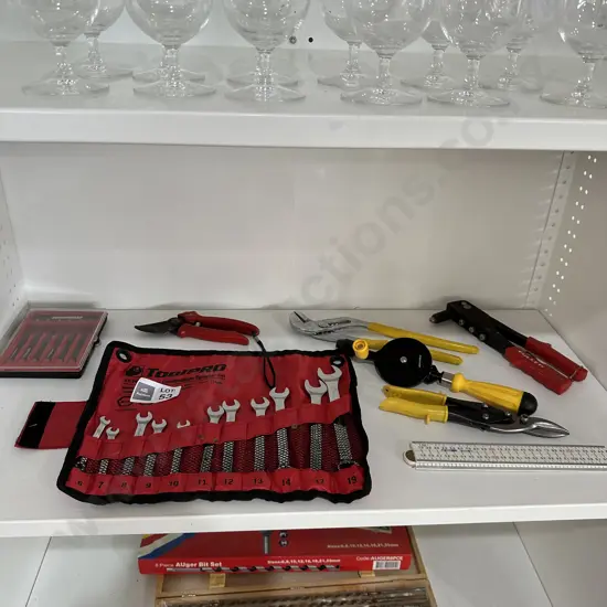 shelf lot tools