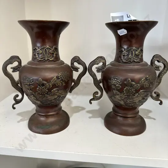 Pr early oriental vases
