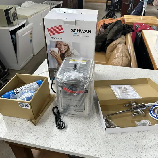 Instant hot/cold filtered water unit and tap