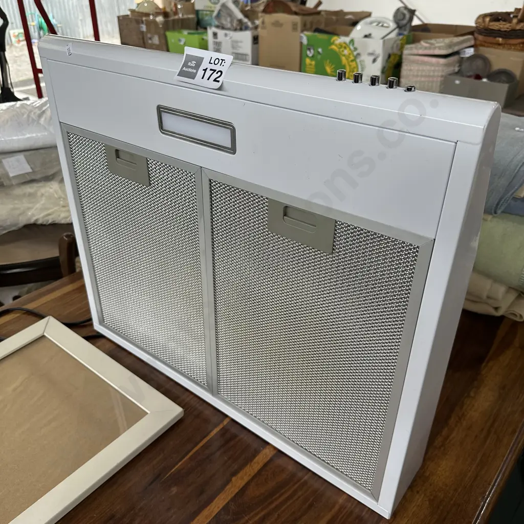 Range, bedding, wicker, chair Image 1++