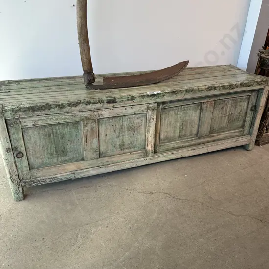 Vintage storage seat