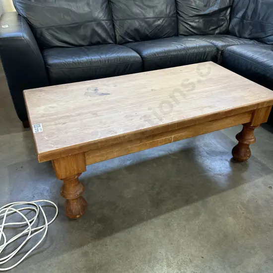 Rimu coffee table - solid