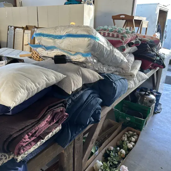 Large lot bedding, towels, blankets, throws