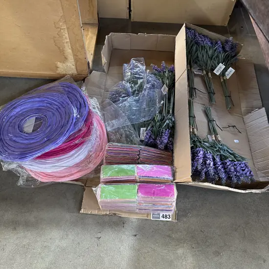 Fake flowers, lamp shades etc