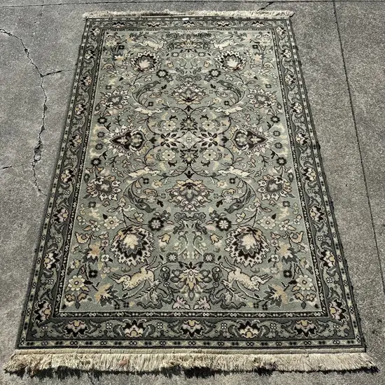 Vintage woolen rug