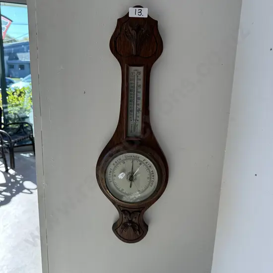 Oak cased barometer ( cracked glass)