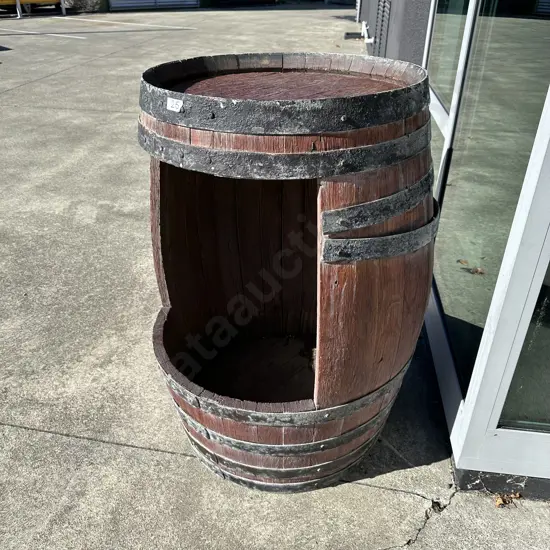 Wine barrel (cut out)