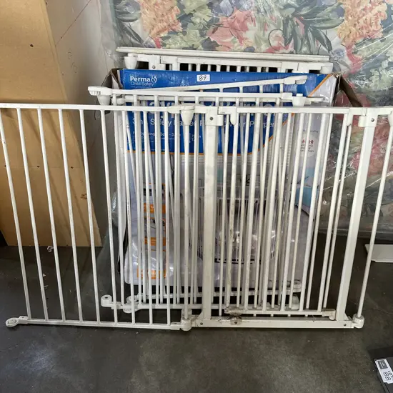 Kiddy fencing, gates