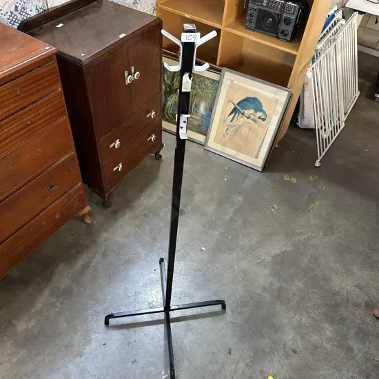 Coat stand