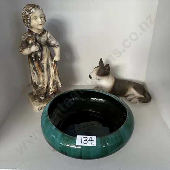 BMP bowl plus 2 figures