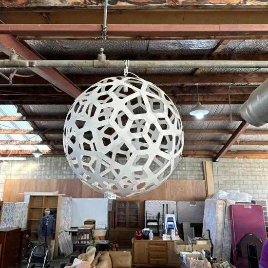 Large Trubridge lamp