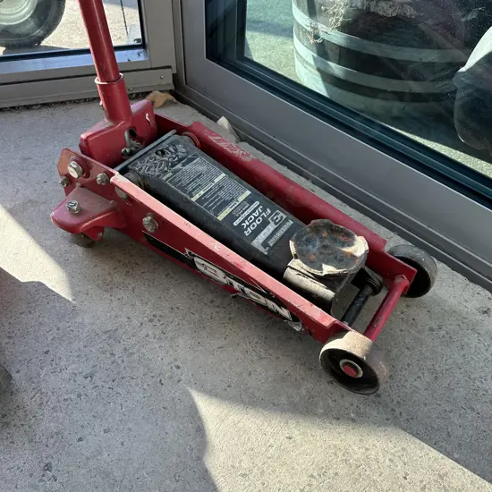 floor jack