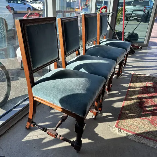 4 good colonial chairs