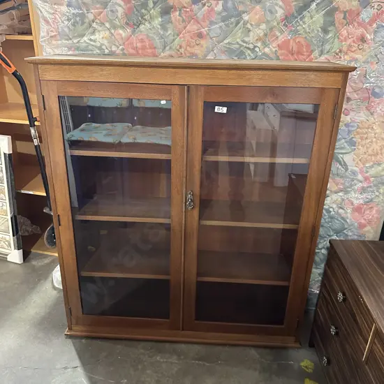 display cabinet