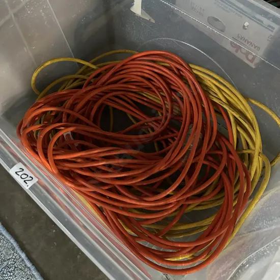 bin 2 x heavy duty extension leads