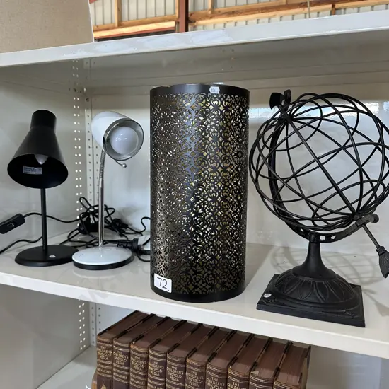 Pr Lamps, bin and globe