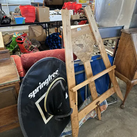 Art easil, stretchers, etc