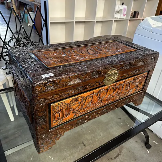 Camphor wood blanket box