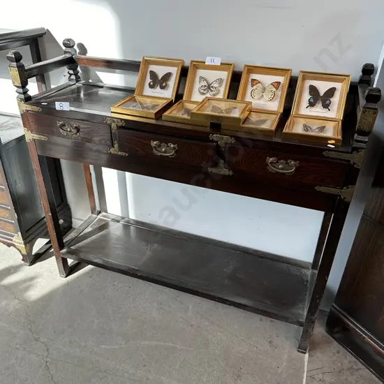 Oriental shelf 900h x 1050w