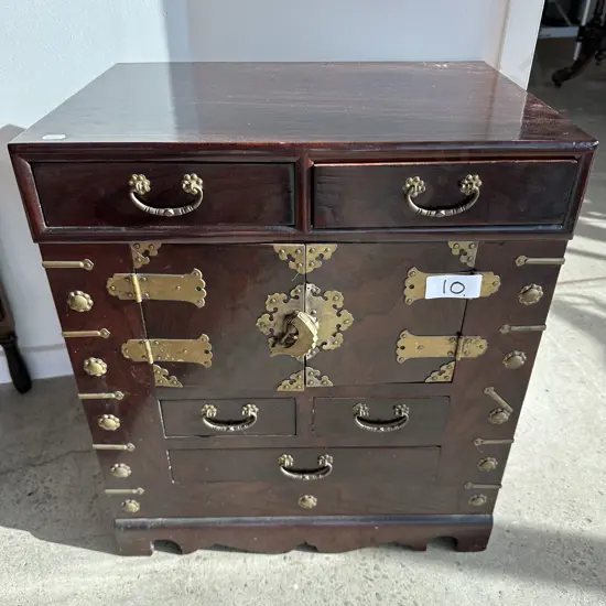 Oriental chest 530h x 460w