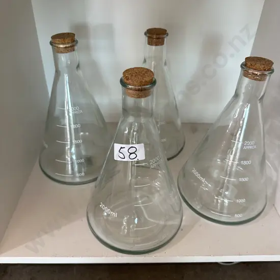 4 glass flasks