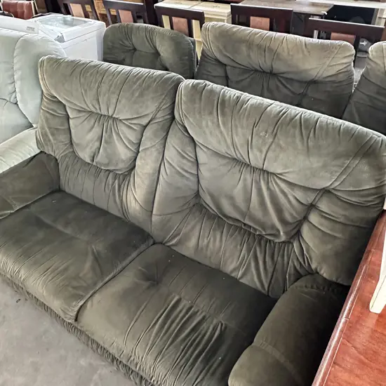 4pc lounge suite- average condition