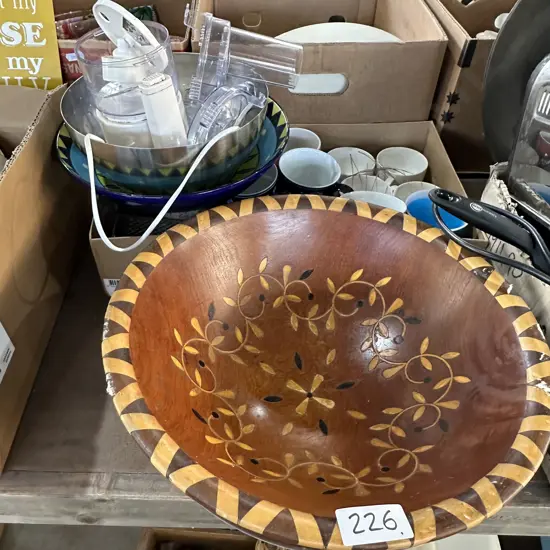 Large wooden Islands bowl etc