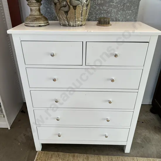 Modern chest drawers