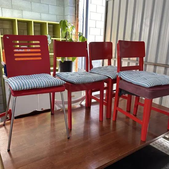 4 red chairs