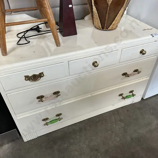 Chest drawers