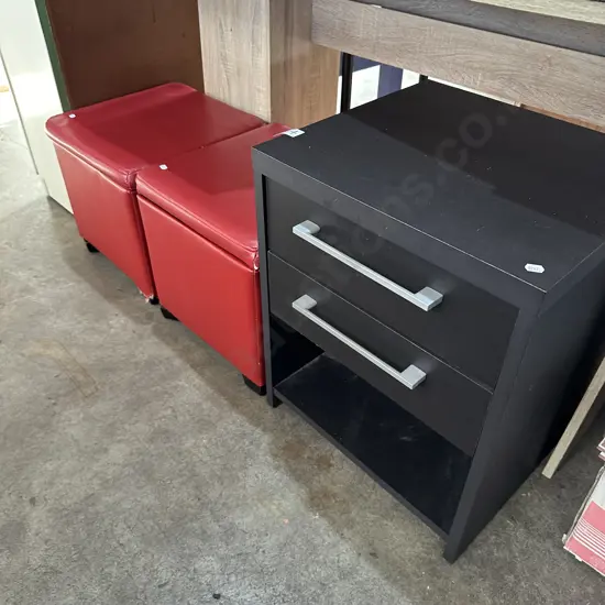 Pr foot rests (average) and bedside drawers