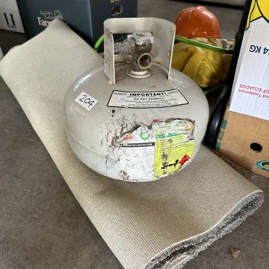 Heavy gas bottle & carpet