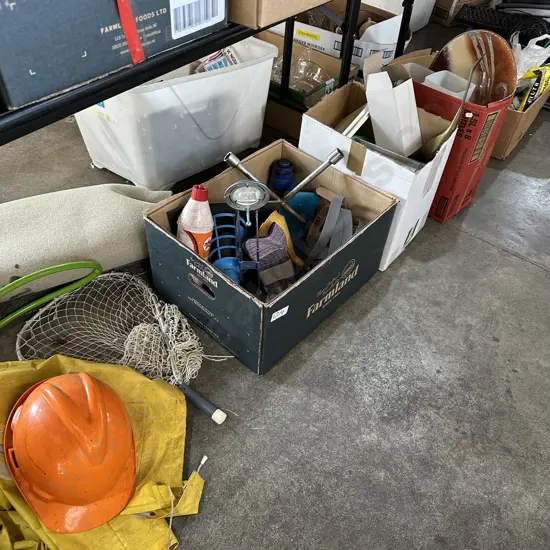 Bay lot hardware, tools, kitcheware etc
