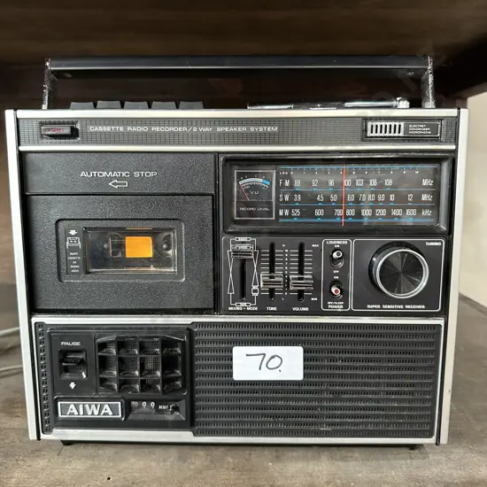 Aiwa cassette radio