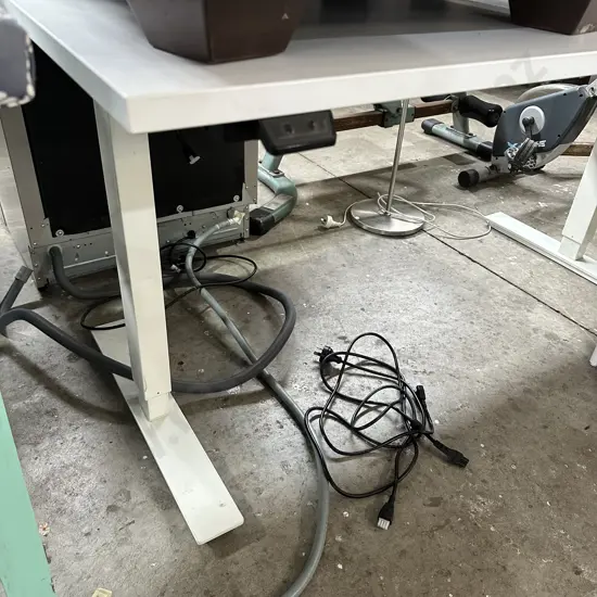 Rise fall office desk