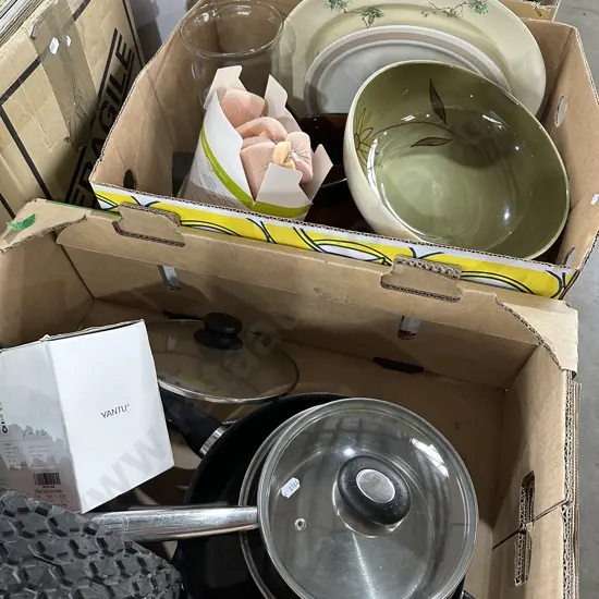 2 box pots , platters etc