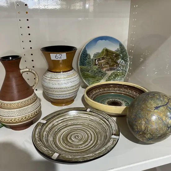 Pottery, egg, dishes