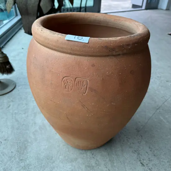 Terracotta pot 450mm tall
