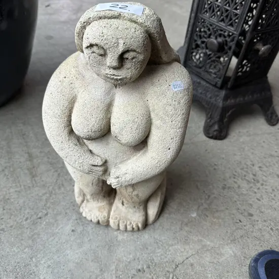 Limestone garden statue 40cm