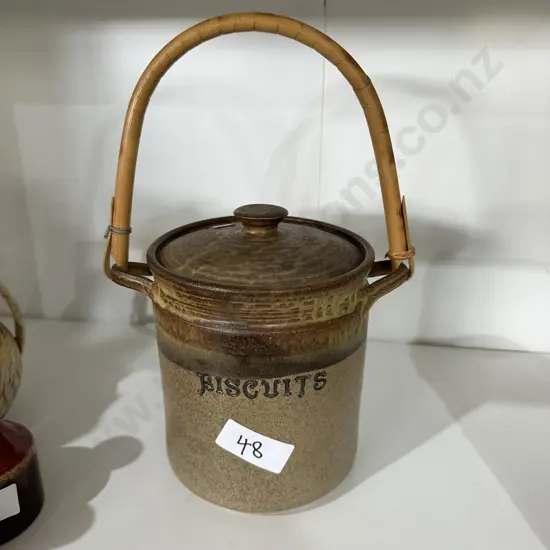 Pottery biscuit jar